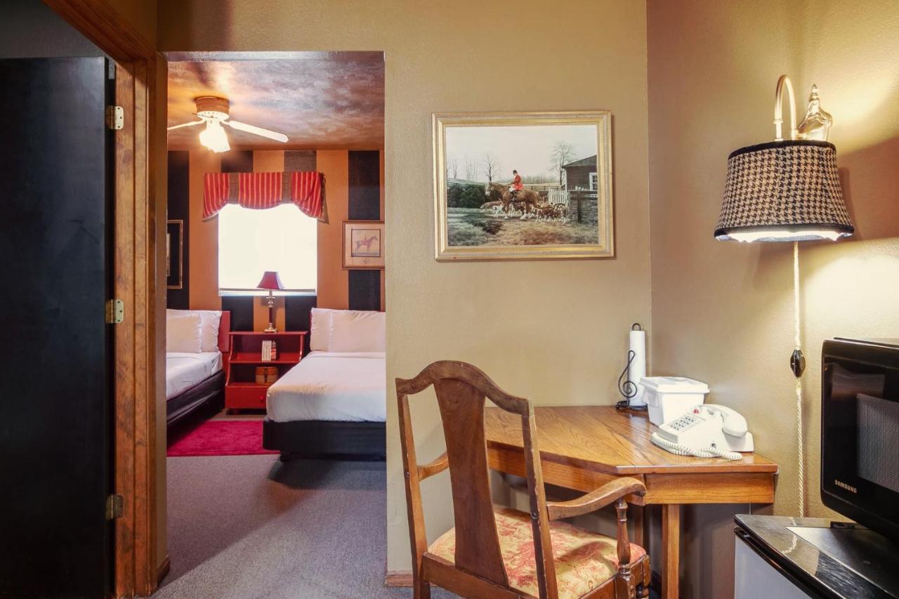 Simmer Motel Wamego 외부 사진